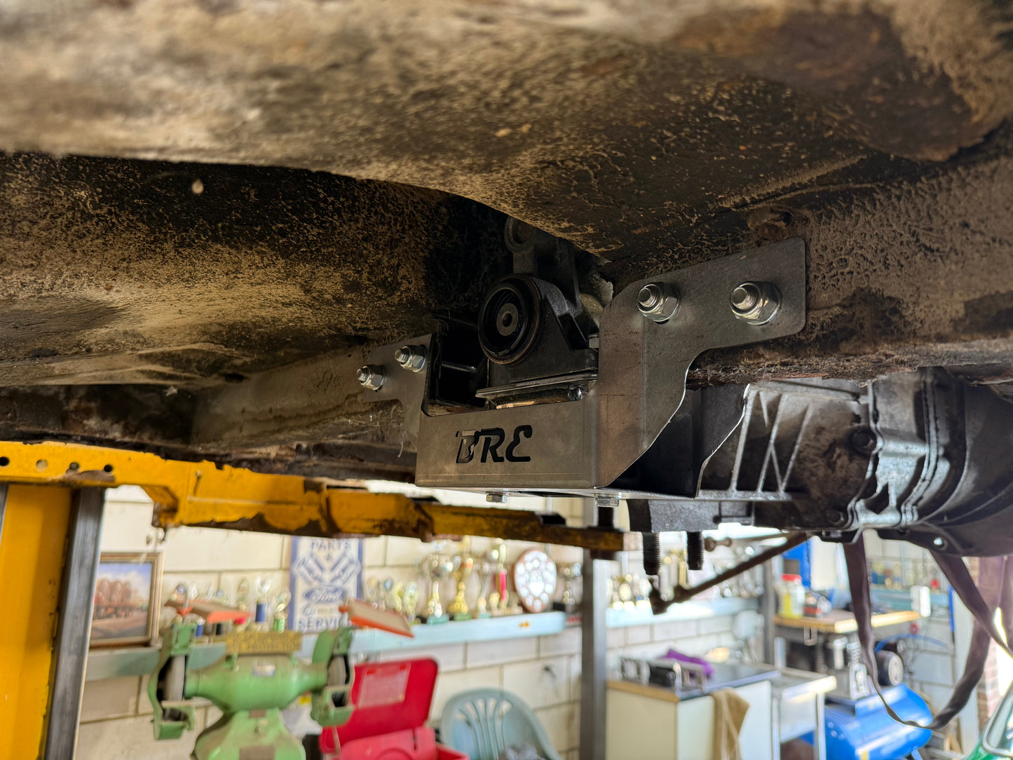 105e Anglia MX5 NC Gearbox Mount/Crossmember