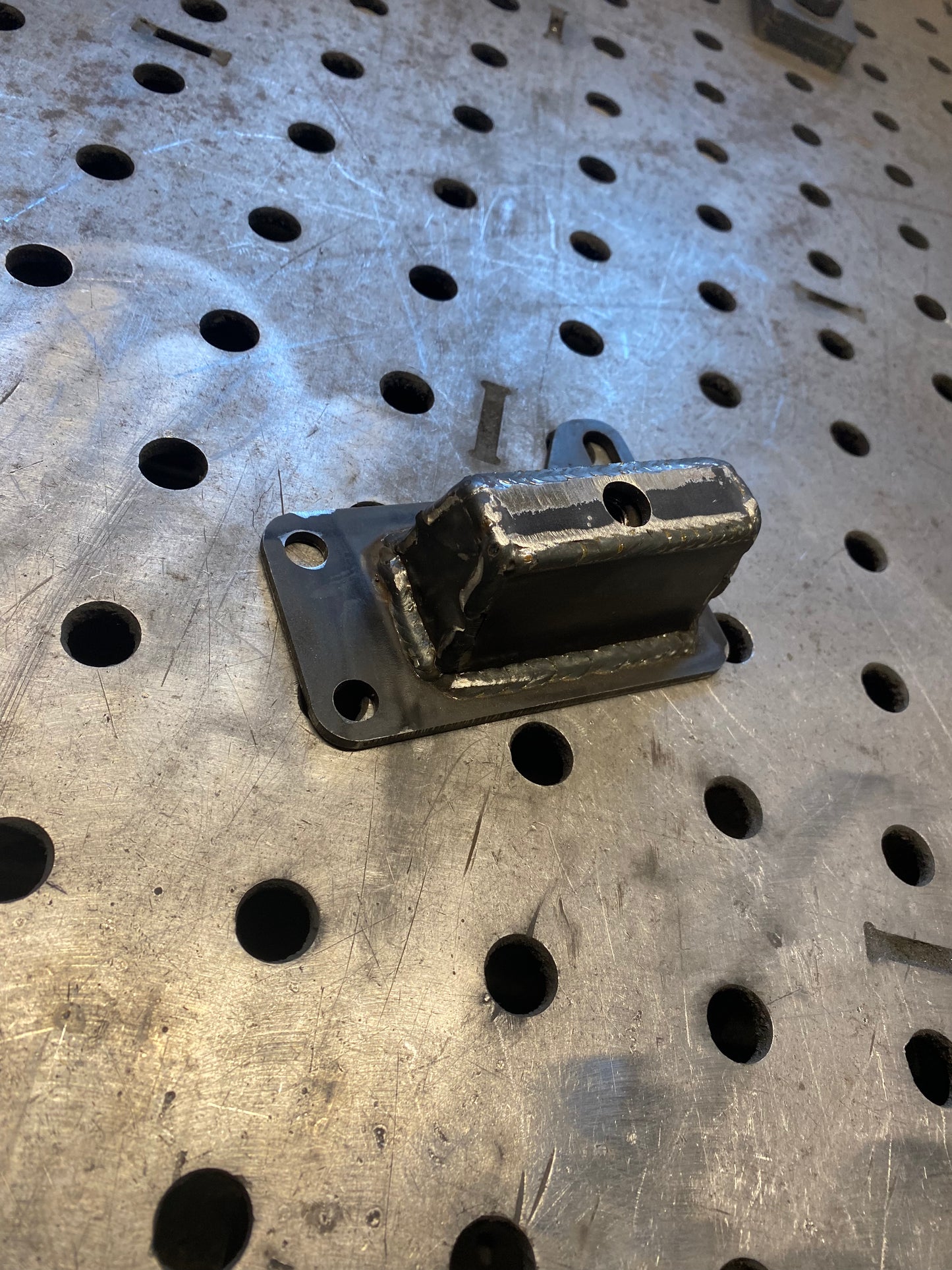 RX8 & MX5 gearbox wedge mount
