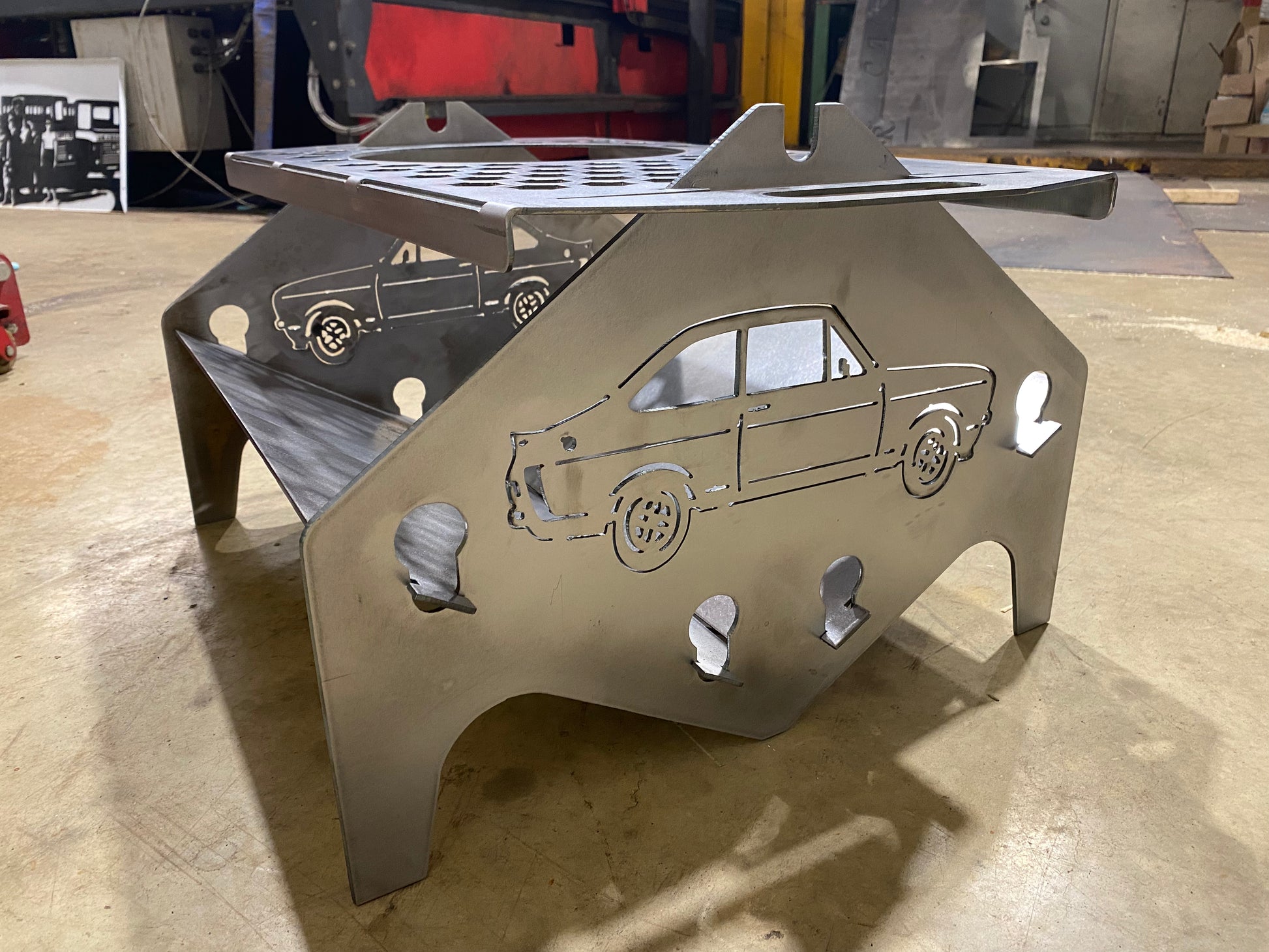 Mk2 Escort Collapsible Fire pit – Butcher Race Engineering